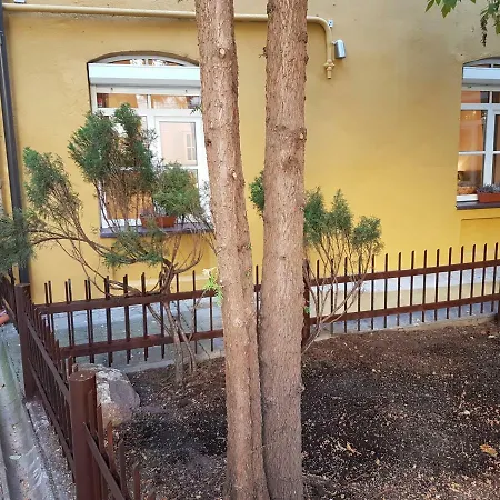 Cherry Tree Old Town Βίλνιους